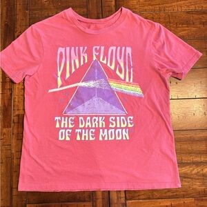 Love Tribe Pink Floyd Graphic T-Shirt - Medium